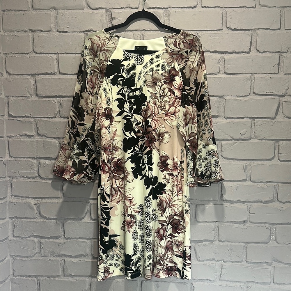 NWOT Connected Apparel Floral Long Sleeve Dress - Cream and Black size 6